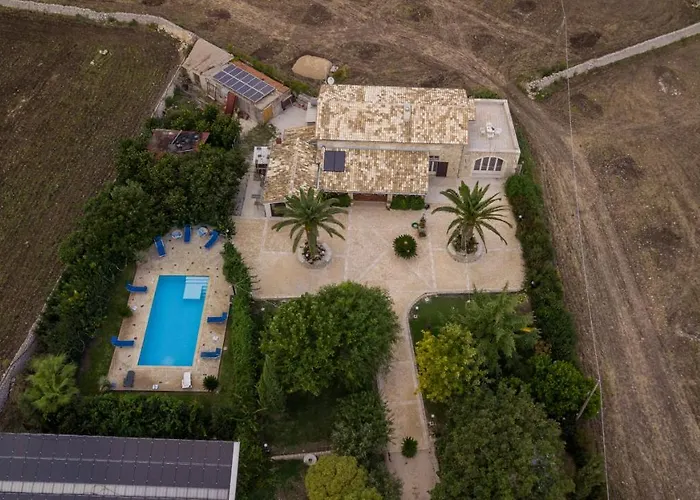 Casale Della Contea בית כפרי