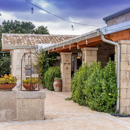 Casale Della Contea Modica