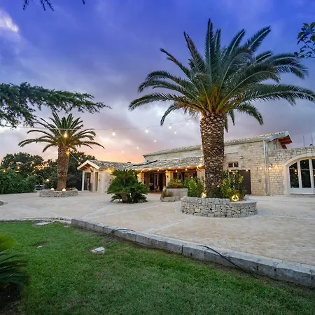 Casale Della Contea Modica